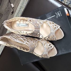 INC Saranebis Sparkling blush heels